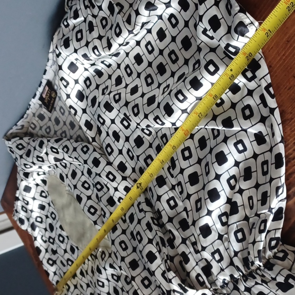 Dress - Picture 10 of 14